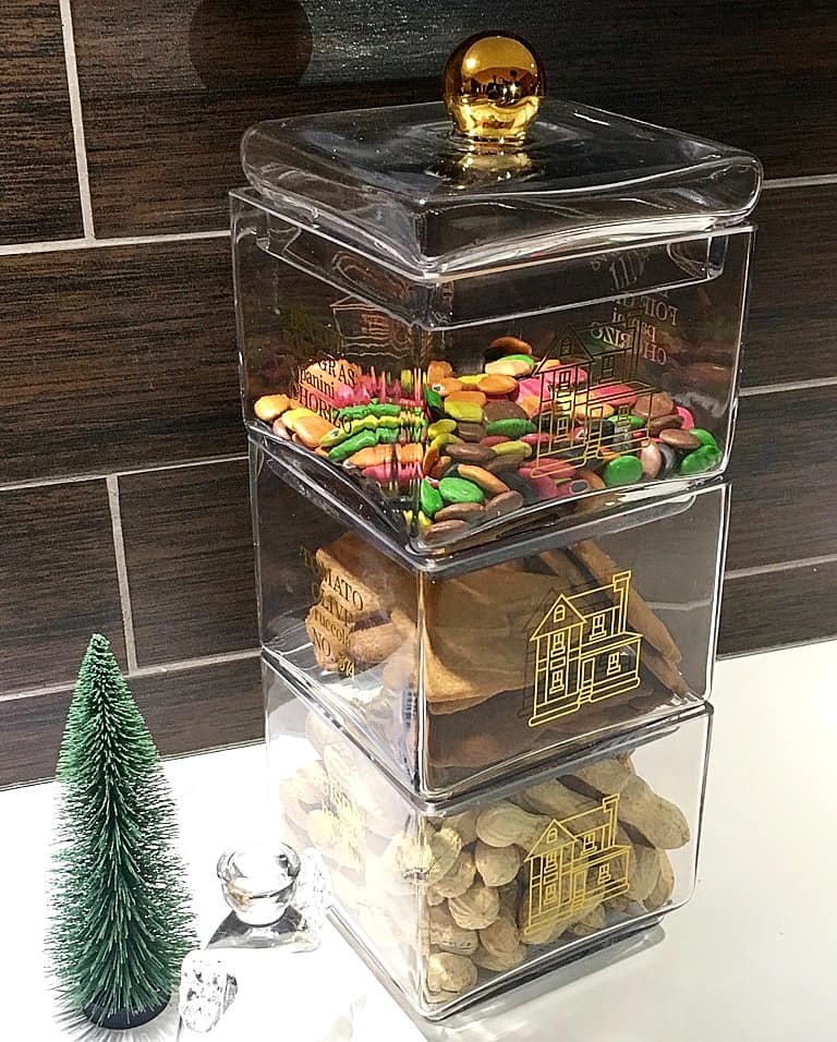 Carmen glasskrukke 3-delt Carmen glasskrukke 3-delt i gull.