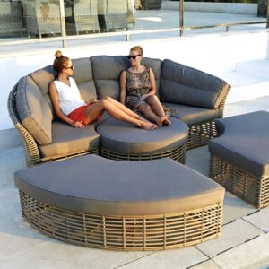 Castries daybed