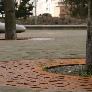 Plantering rund cortenstål