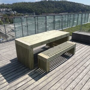 bord og benker